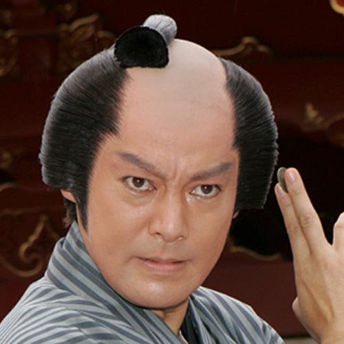 村上弘明